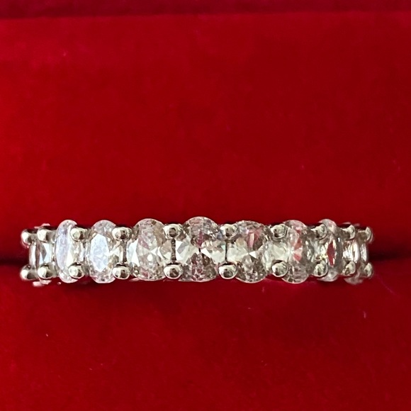 White Gold over 925 diamond eternity wedding ring - Picture 2 of 14